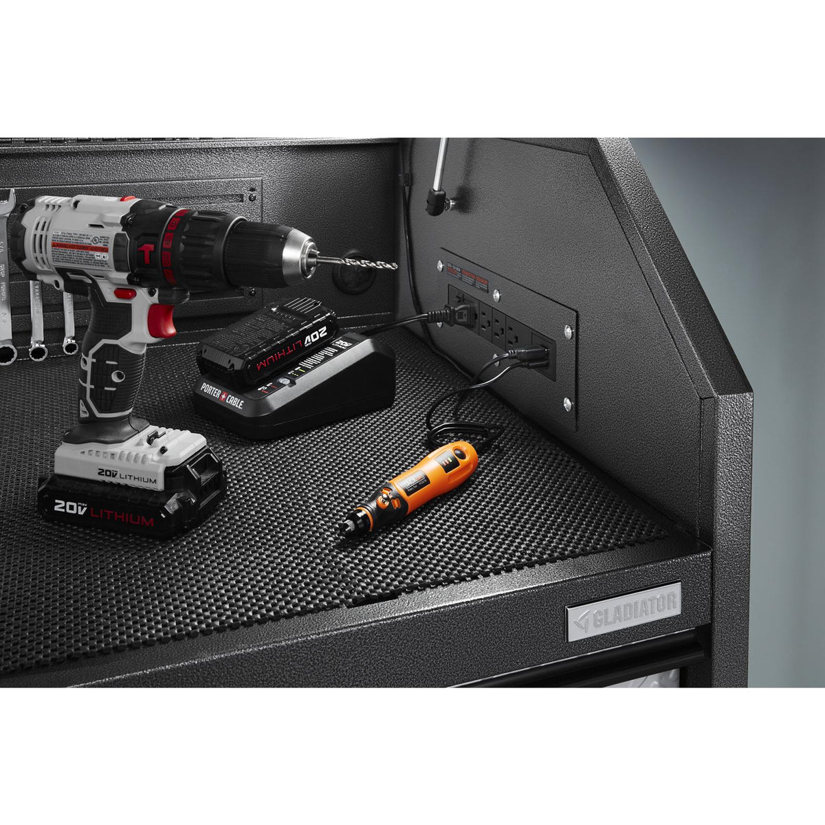 10 of 16 images - Premier 41 inch 15-drawer Mobile Tool Chest Combo