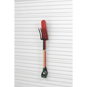 bunnings garden trowel Gladiator GAWUXXTWRH Twin Hook